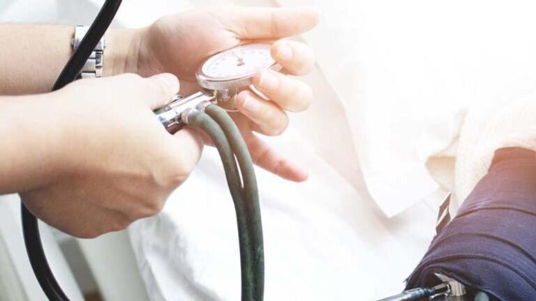 Tansiyon hastalarına ‘deniz’ uyarısı! Uzun süre kalmayın