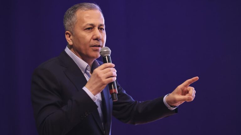 Ruhsatsız silahla ilgili aman vermemekte kararlıyız