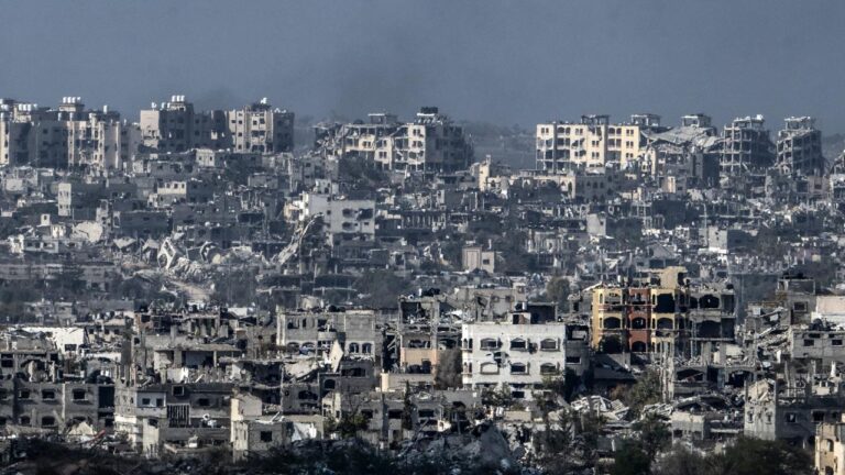 Gazze'de can kaybı 46 bin 913 oldu