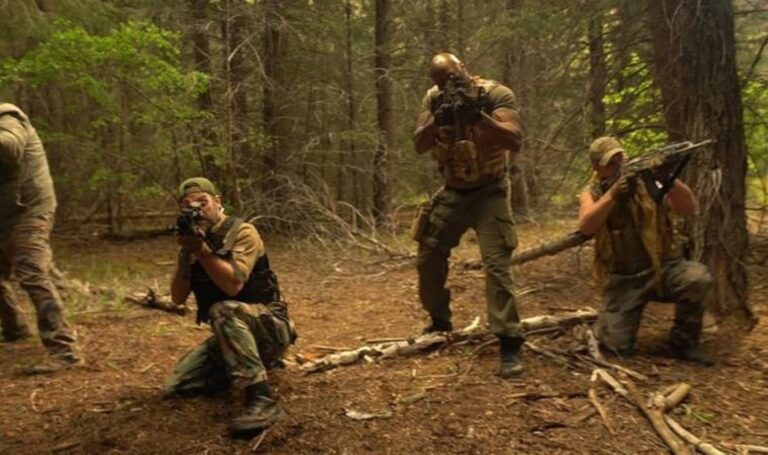 Ejderha Askerler filminin konusu ne? Ejderha Askerler filminin oyuncuları kim? – Son Dakika TV Rehberi Haberleri