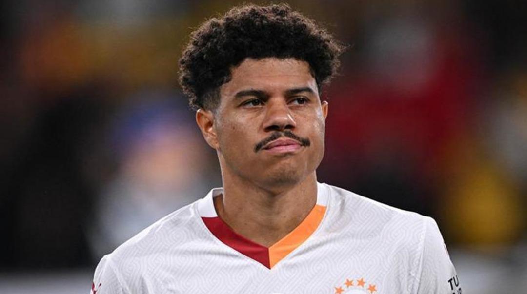 Brezilyalı Galatasaray oyuncusu Gabriel Sara, sıradaki İngilizler için! M.Enited yöneticileri hafta içi İstanbul'a geliyor ... 3