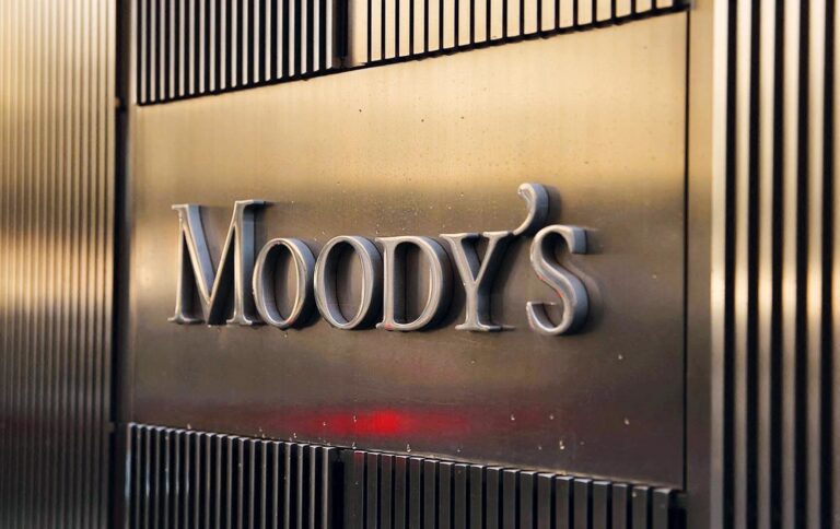 Moody’s Türkiye’nin kredi notunu yükseltti