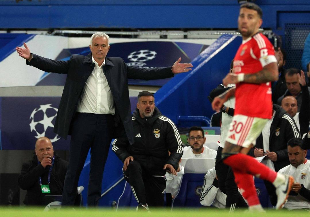 Portekal Porto-Benfica yazışmalarından önce virüs problemi! Jose Mourinho'nun başı dertte ... Oyun ertelendi mi? 2