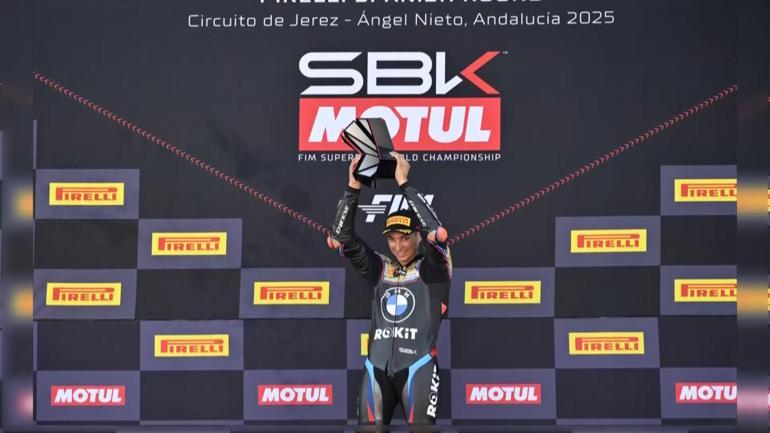 CNN TÜRK'te Dünya Şampiyonu: “21 defa İstiklal Marşı'nı dinlettik” | Milli motosikletçi Razgatlıoğlu üçüncü kez nasıl şampiyon oldu?