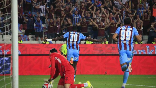 (Özet) Trabzonspor – Tümosan Konyaspor Maçı Özeti ve Tüm Önemli Anları