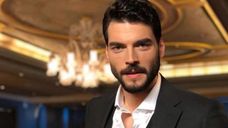 Akın Akınözü Aşk ve Taht için saçı, sakalı uzattı! Son hali herkesi şaşırttı